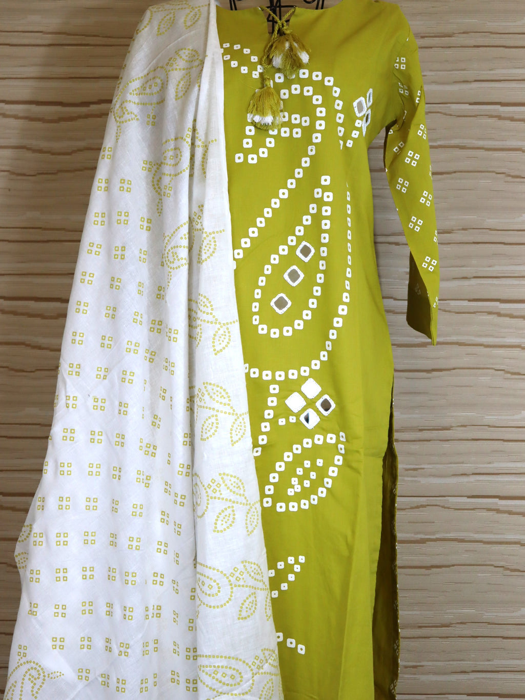 Olive Lime Green in Pure Mul Cotton 3 pc Kurti set