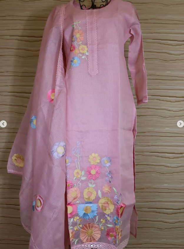 Baby Pink Kota Doria Floral 3 pc kurti Set